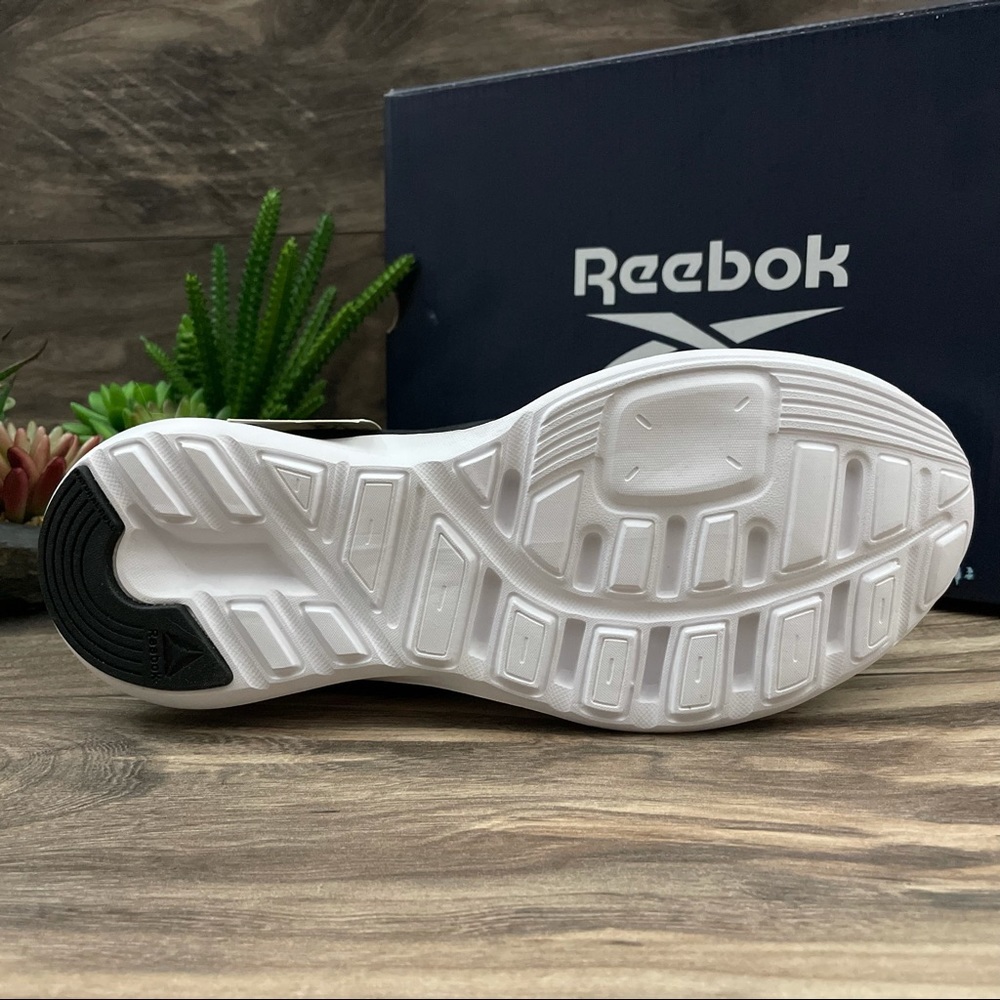 NIB Reebok Speed Breeze 2.0 Running Shoes - Picture 11 of 12